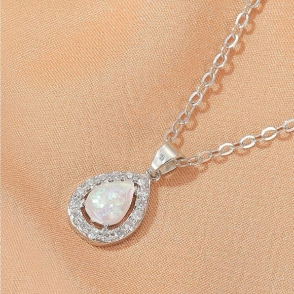 Silver Rhinestone Water Drop Necklace - Picture 3 of 3